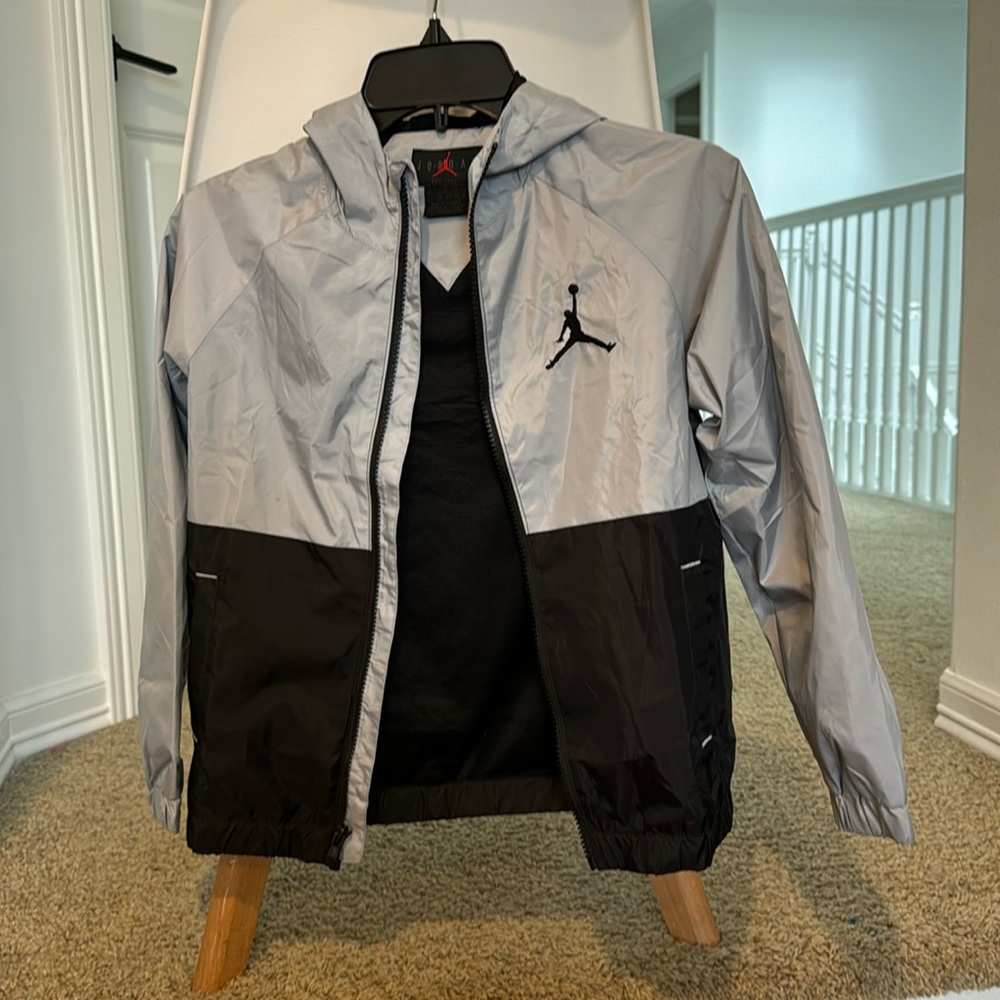 Jordan size S kids